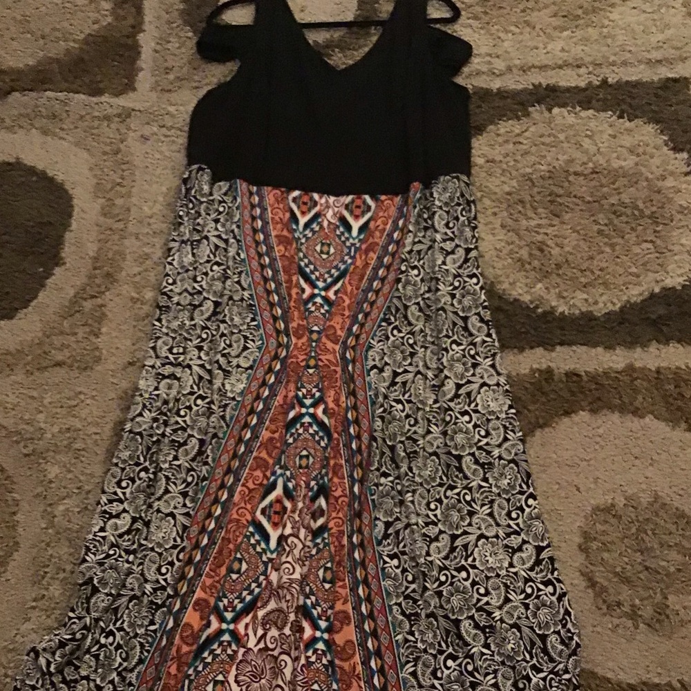 Tribal Print Maxi Dress